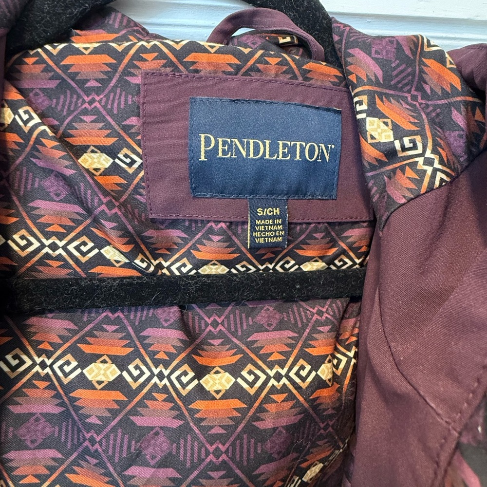 Pendleton Maroon Jacket With Geometric Pattern - image 2